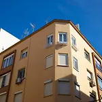 Comfy Stylish Stay In Malaga