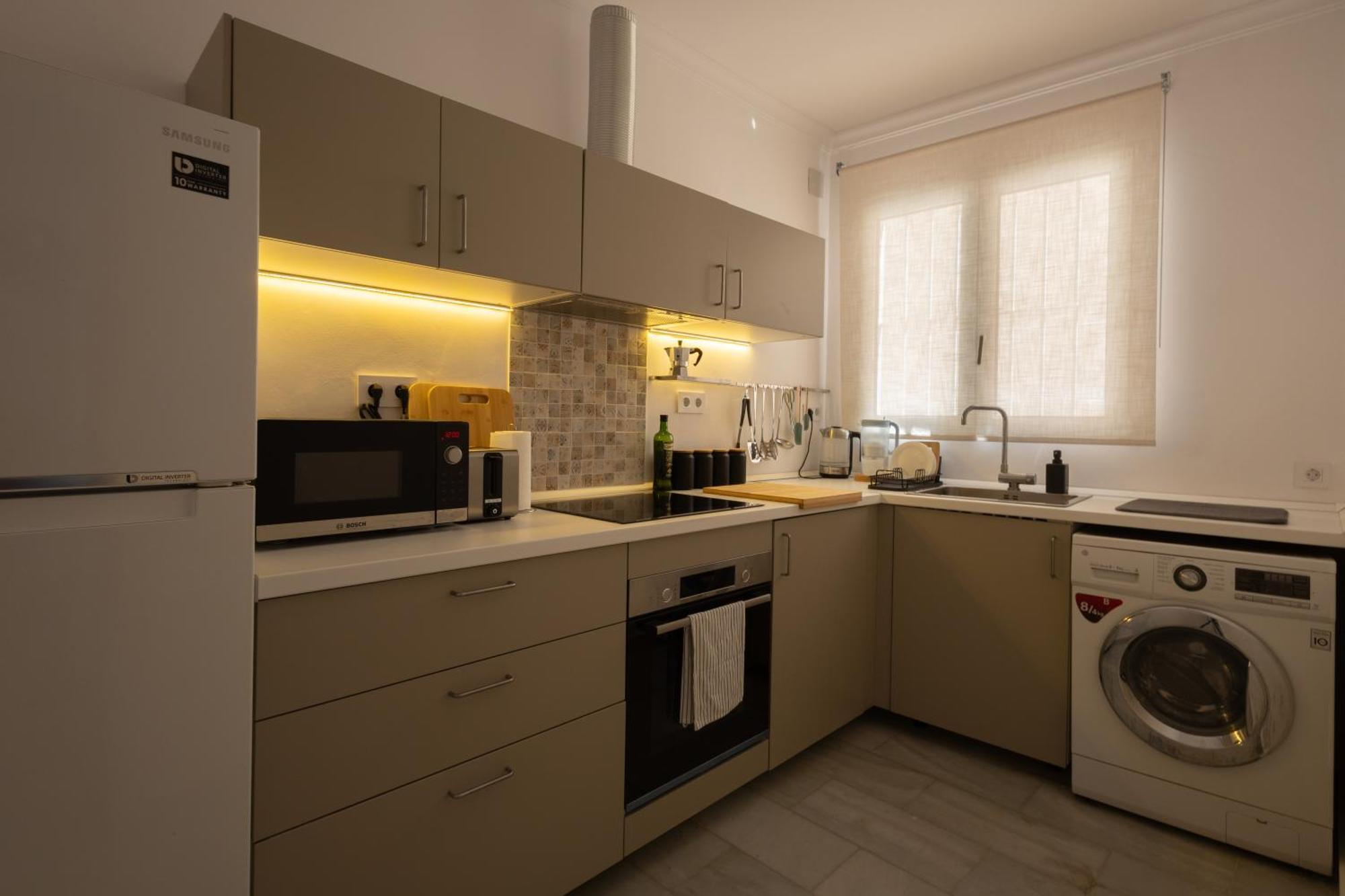 Comfy Stylish In Apartment Malaga